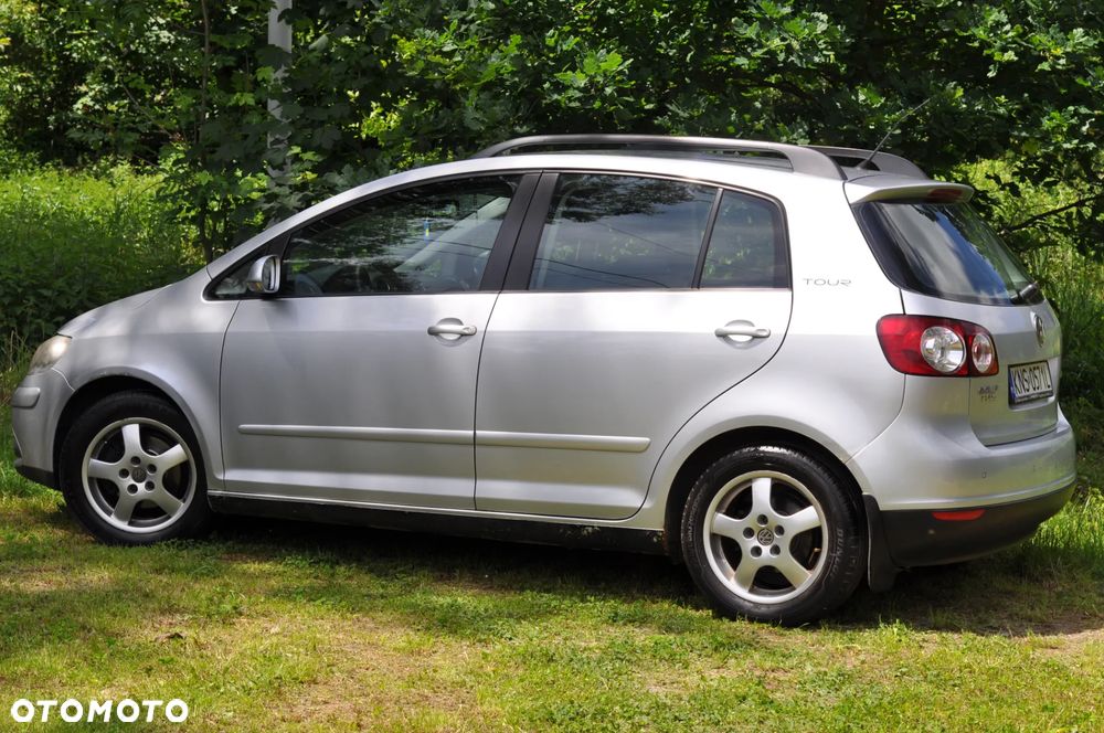 Volkswagen Golf 1.9 TDI Tour Edition - 1