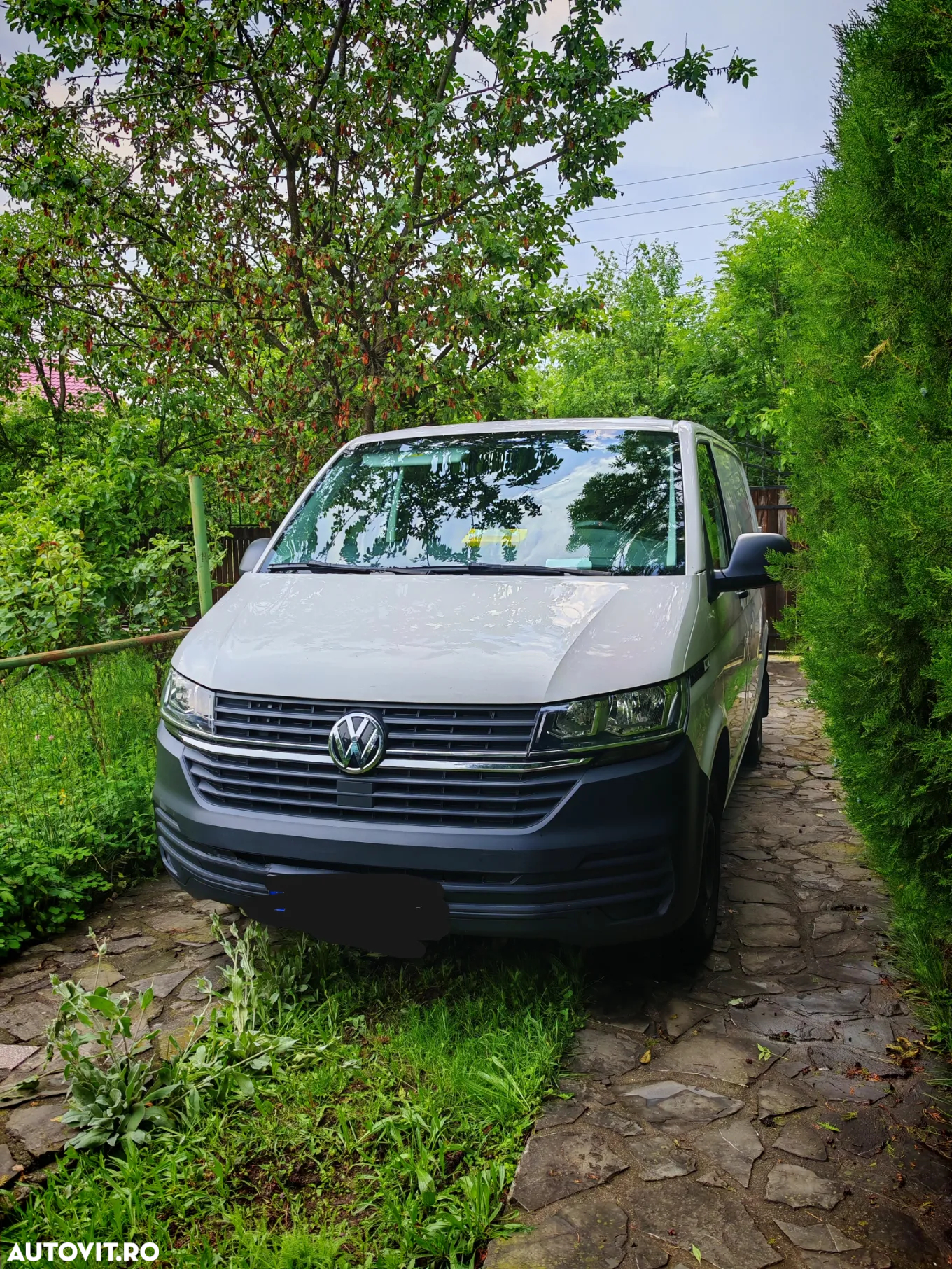 Volkswagen Transporter - 2