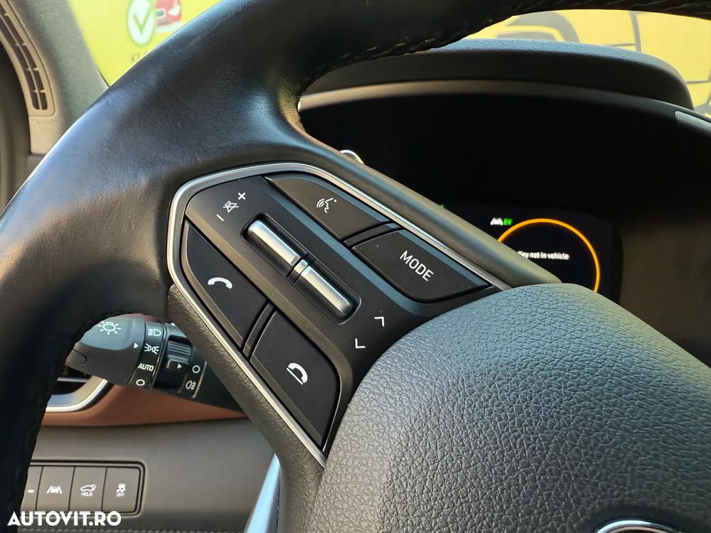 Hyundai Santa Fe Hybrid 1.6 l 230 CP 4WD 6AT Luxury - 19