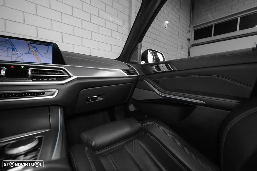 BMW X5 45 e xDrive Pack M - 37