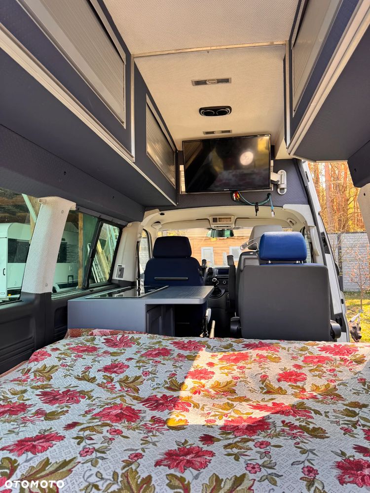 Volkswagen Transporter L2H2 4Motion - 28