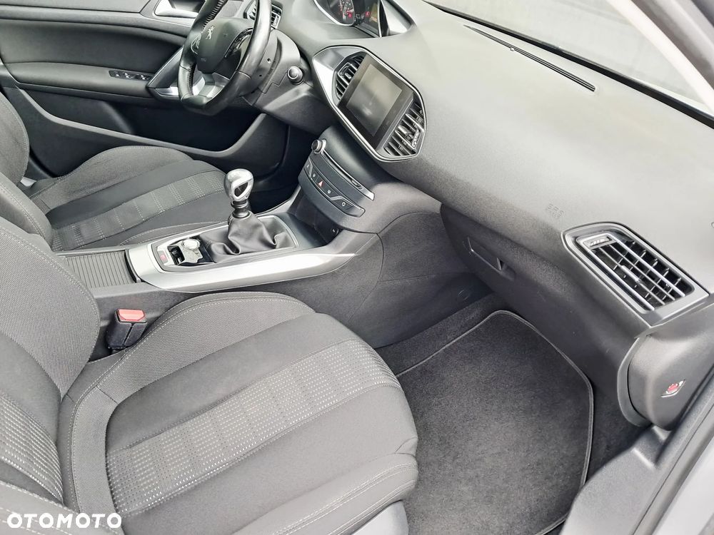 Peugeot 308 BlueHDi 150 Stop & Start GT-Line Edition - 11