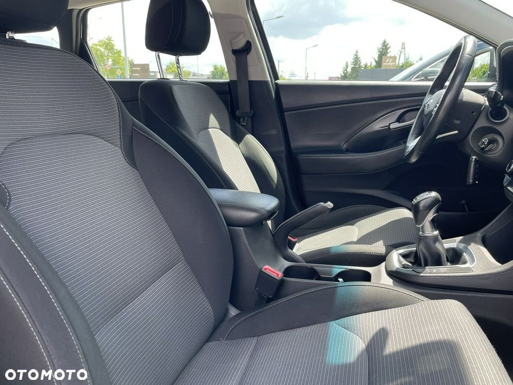 Hyundai i30 1.5 DPI Comfort - 14