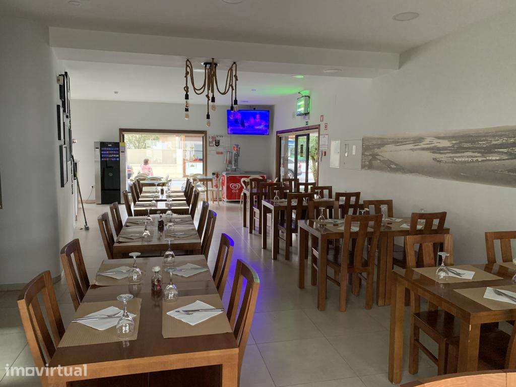 Venda de restaurante totalmente equipado e mobilado - Grande imagem: 5/8