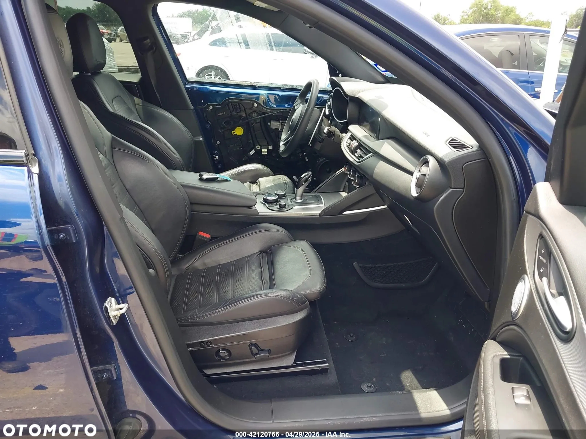 Alfa Romeo Stelvio 2.0 Turbo 16V AT8-Q4 Ti - 5