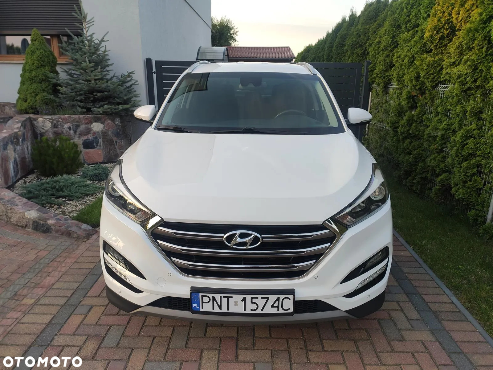 Hyundai Tucson 2.0 CRDi 2WD Style - 36