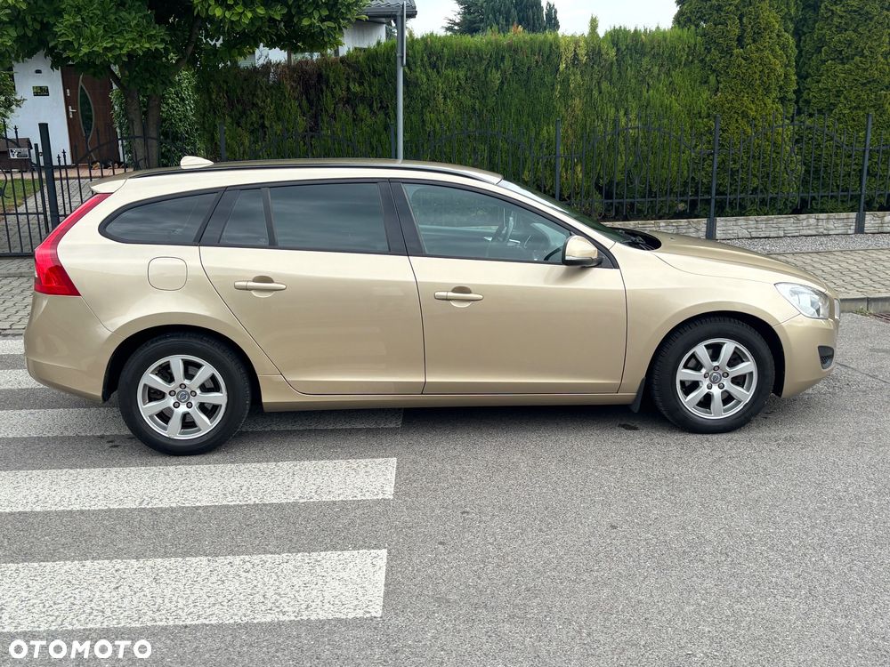 Volvo V60 DRIVe Kinetic - 9
