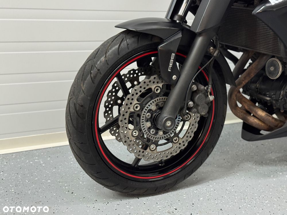 Kawasaki ER - 15