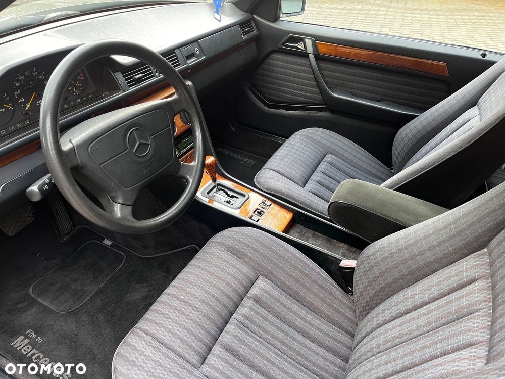 Mercedes-Benz W124 (1984-1993) - 11