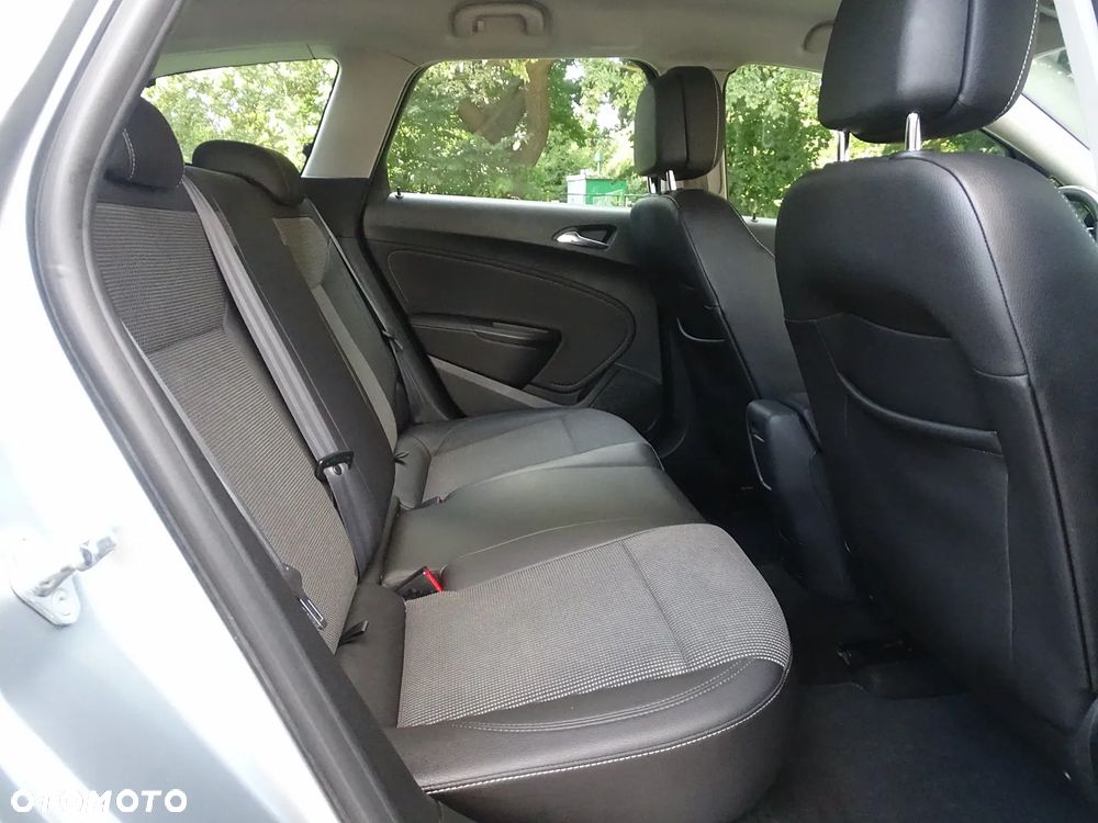 Opel Astra 1.7 CDTI DPF ecoFLEX Start/Stop 99g Innovation - 8