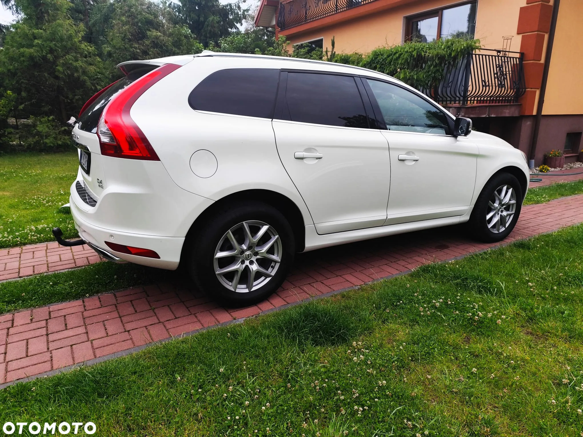 Volvo XC 60 D4 AWD Geartronic Ocean Race - 4