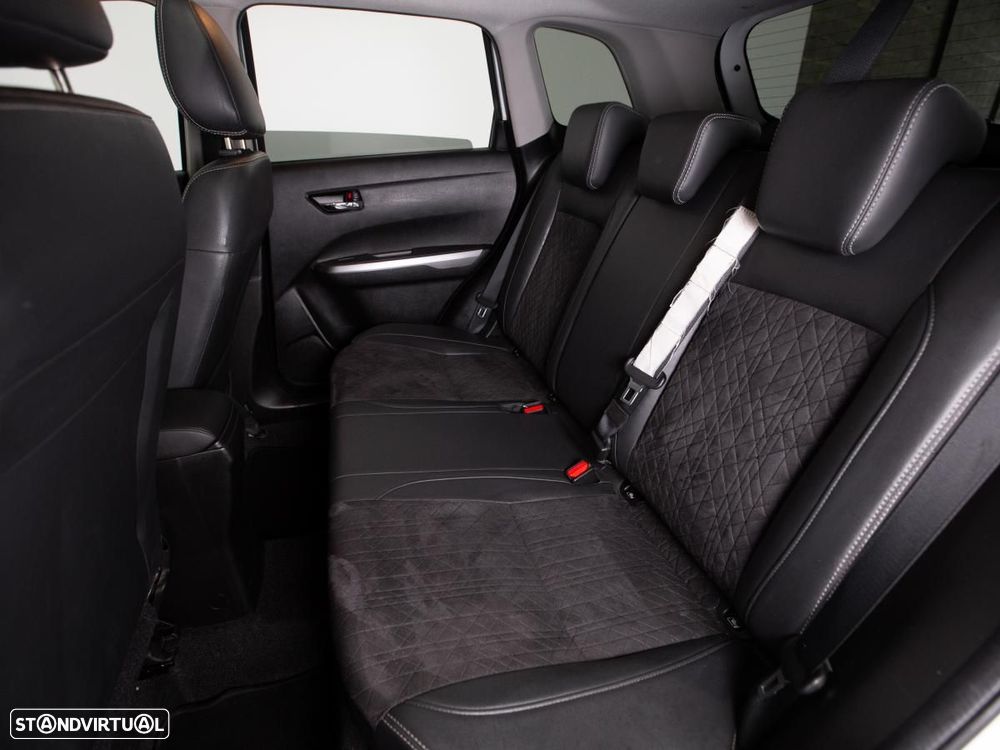 Suzuki Vitara - 11