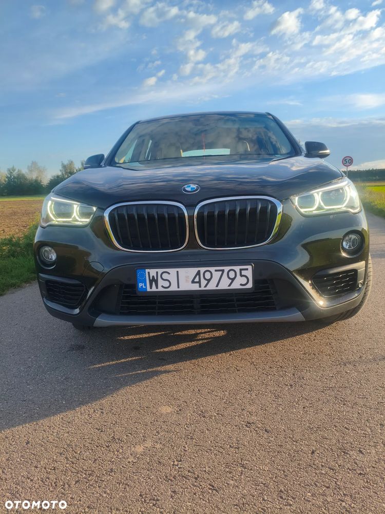 BMW X1 sDrive18d Sport Line - 2