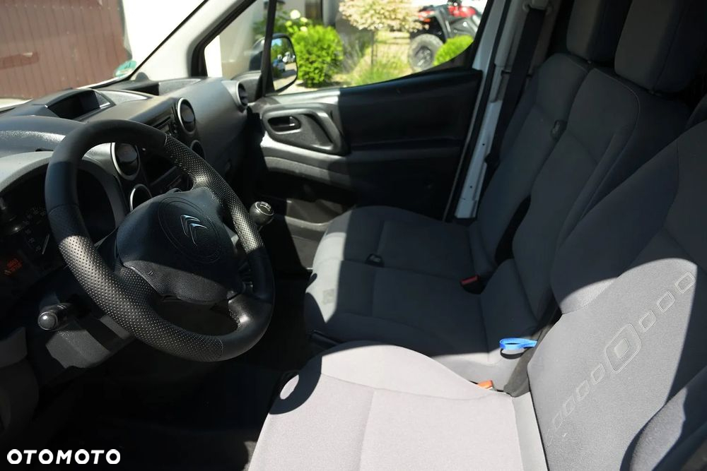 Citroën BERLINGO 1.6 eHDI 90KM * Z Niemiec * 3 osobowy * SUPER STAN!! - 24