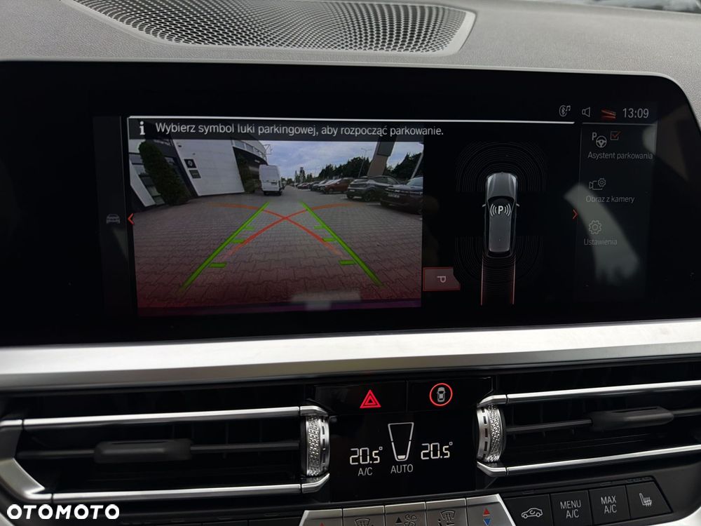 BMW Seria 3 318i - 23