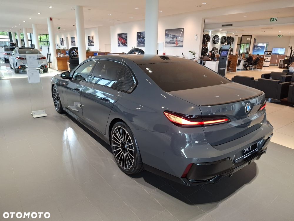 BMW Seria 7 740d xDrive mHEV M Sport sport - 5