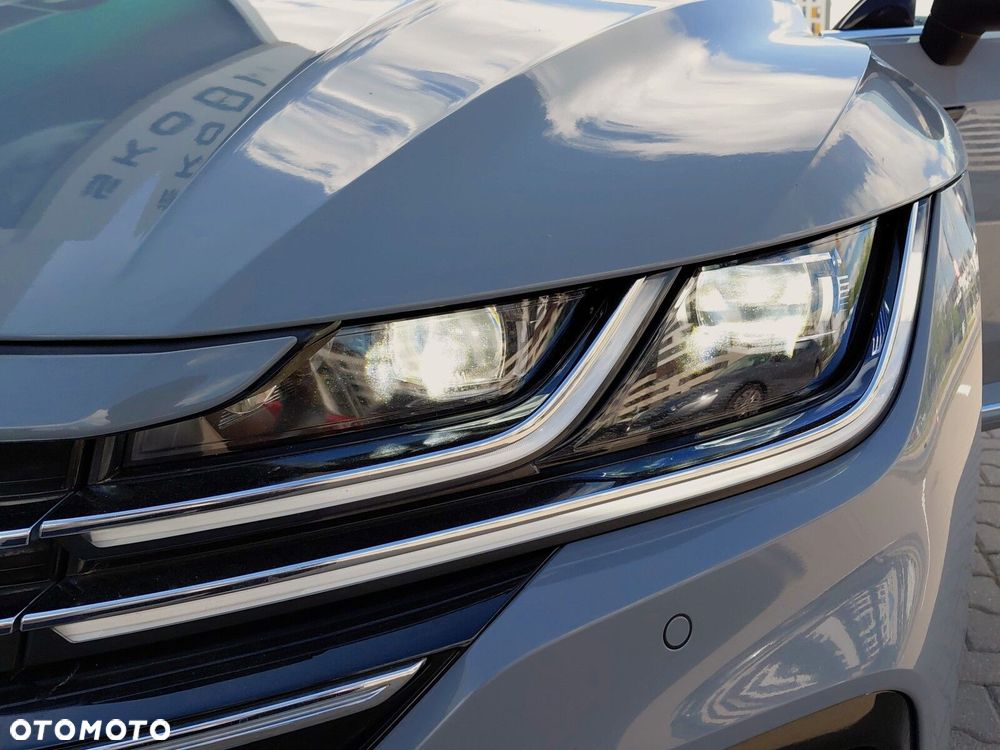 Volkswagen Arteon 2.0 TDI R-Line DSG - 38