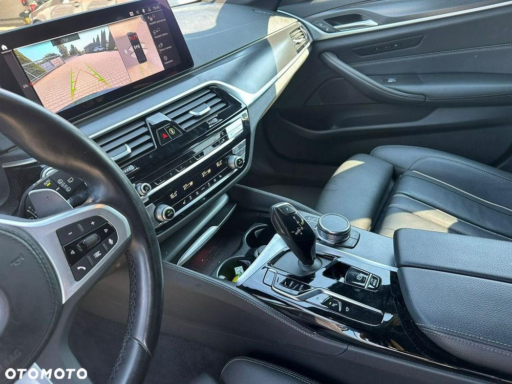 BMW Seria 5 - 12