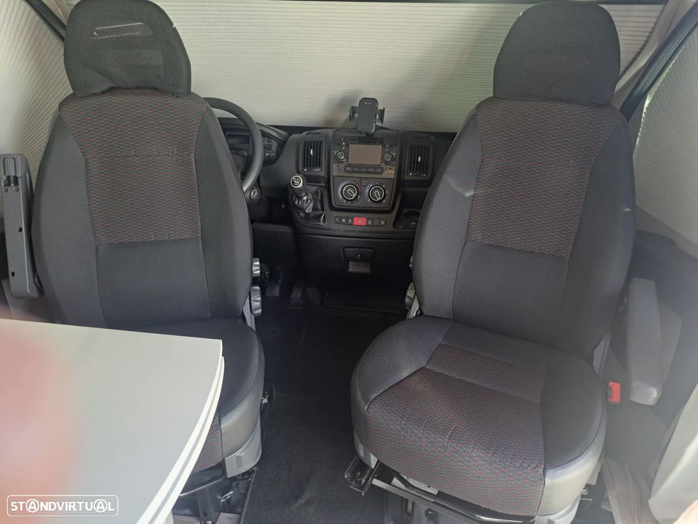 Peugeot Boxer Camper van - 16