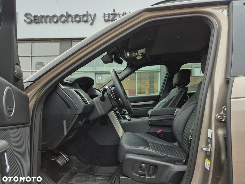 Land Rover Discovery - 16