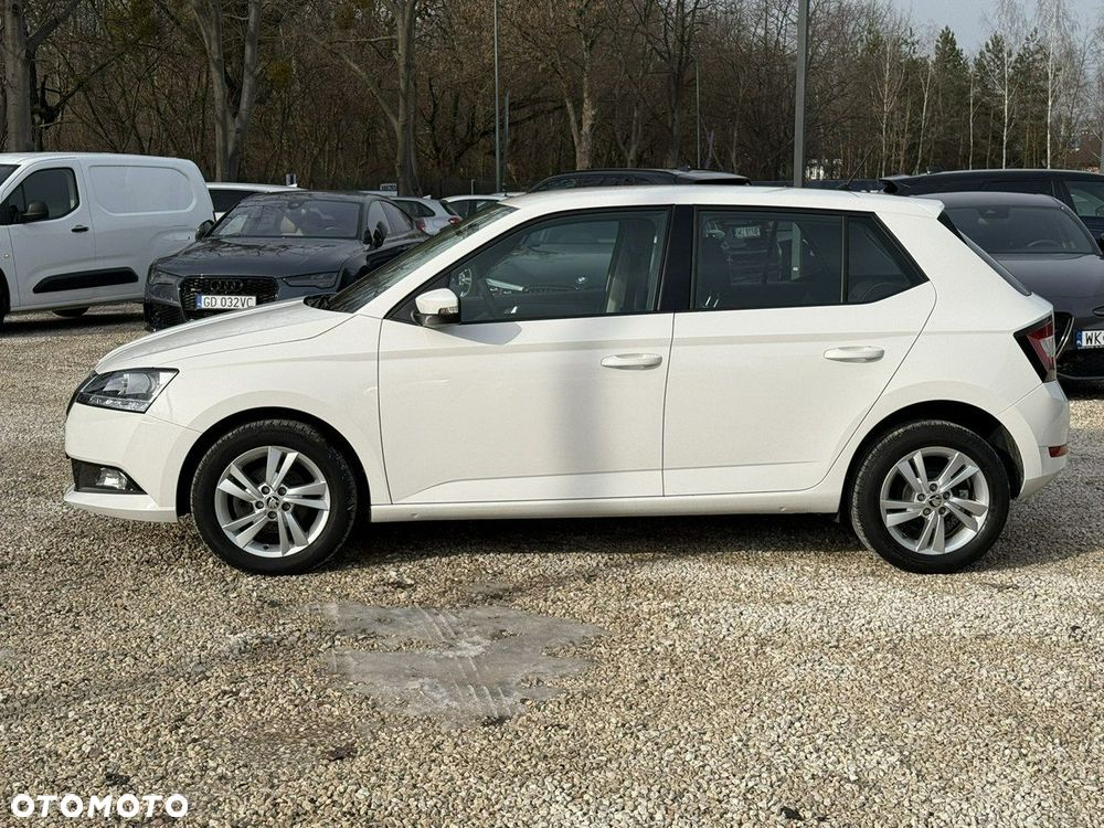 Skoda Fabia - 5