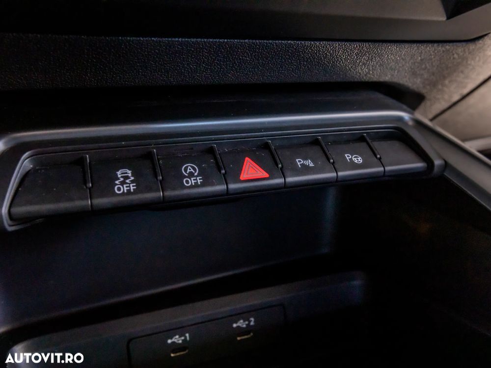 Audi A3 30 TFSI Sportback S tronic advanced - 28