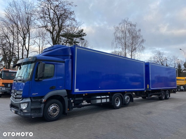 Mercedes-Benz MERCEDES ANTOS 2636 6X2 CHŁODNIA Z AGREGATEM THERMO KING T-600R Z NIEMIEC  zestaw z PRZYCZEPĄ SCHMITZ ZKO 18 IZOTERMA  NR. REF . 2030