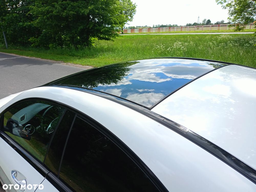 Mercedes-Benz CLA 200 7G-DCT AMG Line - 13