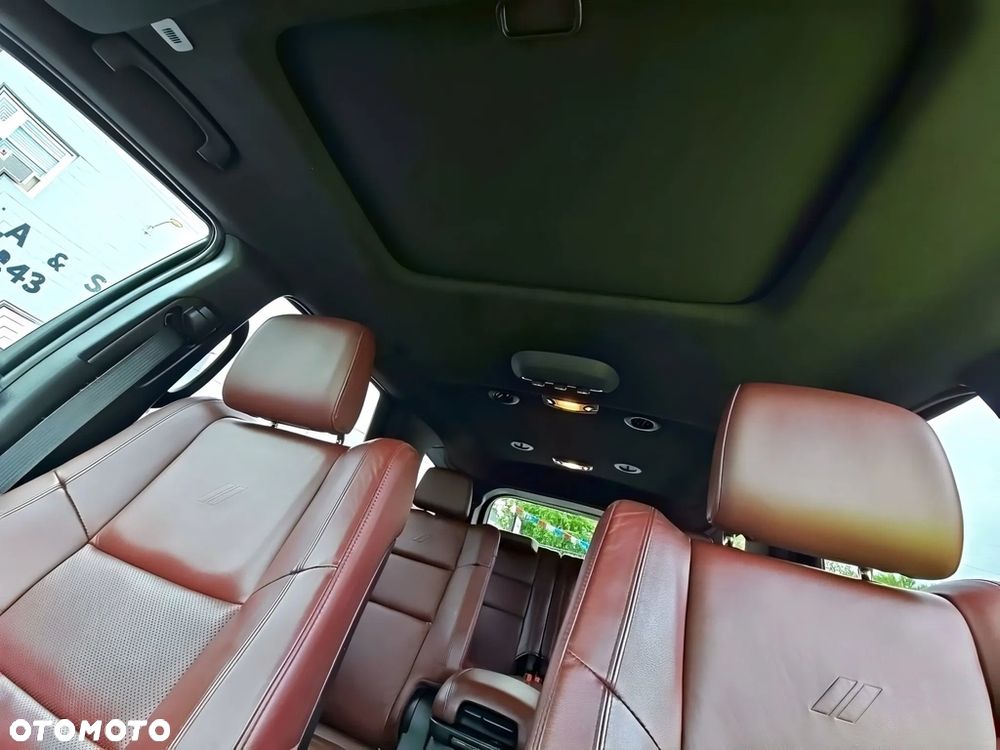 Dodge Durango - 10