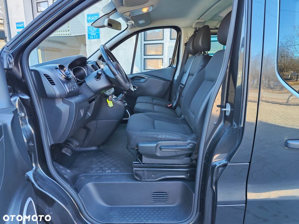 Opel Vivaro - 10