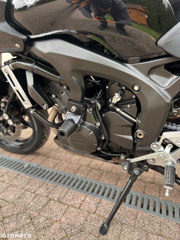 Yamaha FZ6 - 26