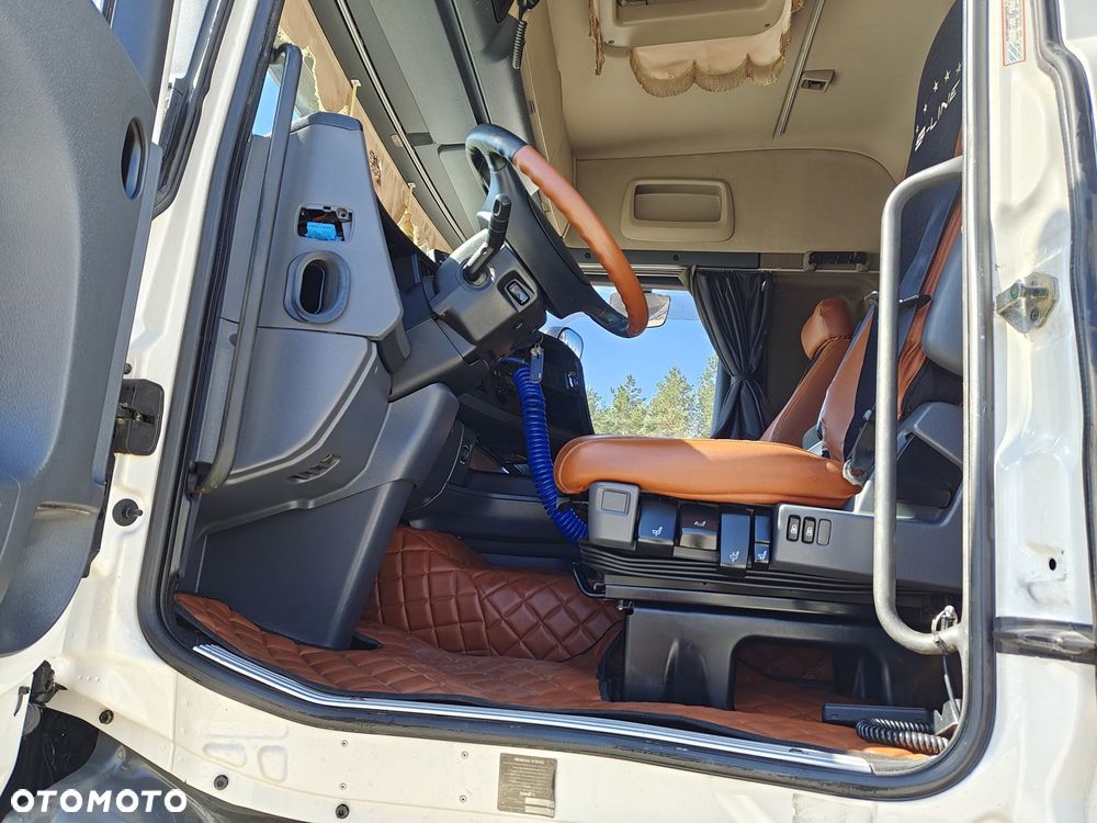 Scania R 450 315/70R22,5 - 40