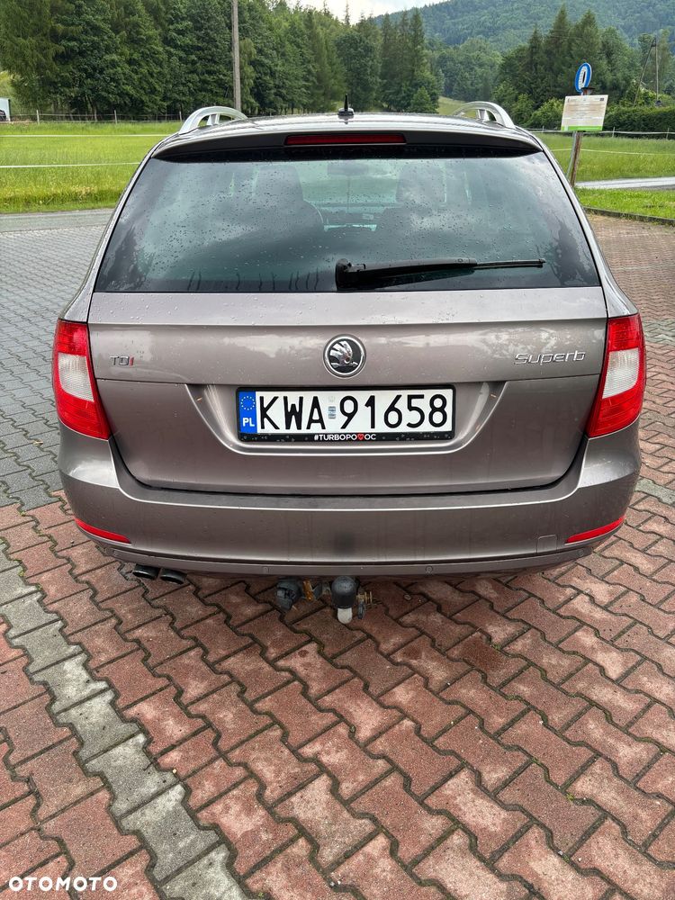 Skoda Superb 2.0 TDI Active - 4