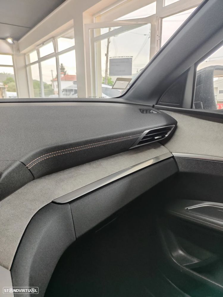 Peugeot 3008 1.5 BlueHDi GT Line - 30