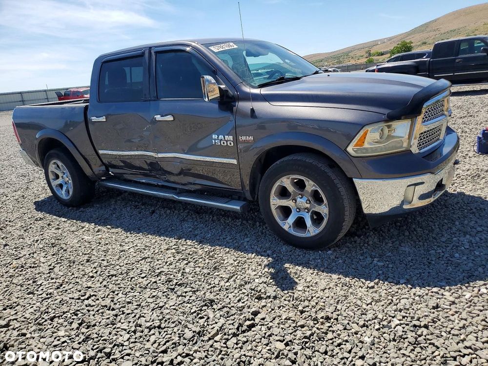 Dodge RAM - 1
