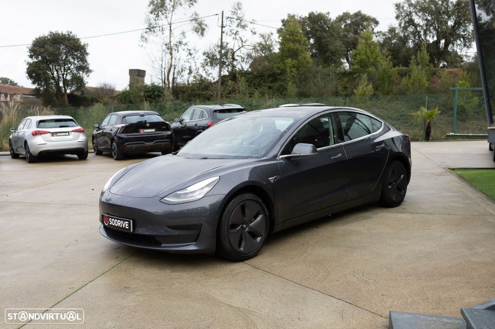 Tesla Model 3 Standard Range Plus RWD - 4