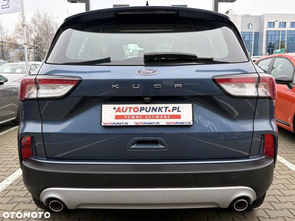 Ford Kuga - 2