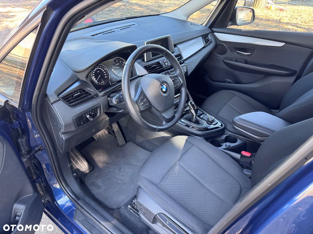 BMW Seria 2 216d GT Advantage - 23