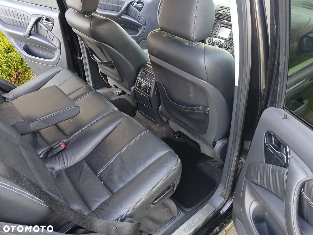 Mercedes-Benz ML - 12