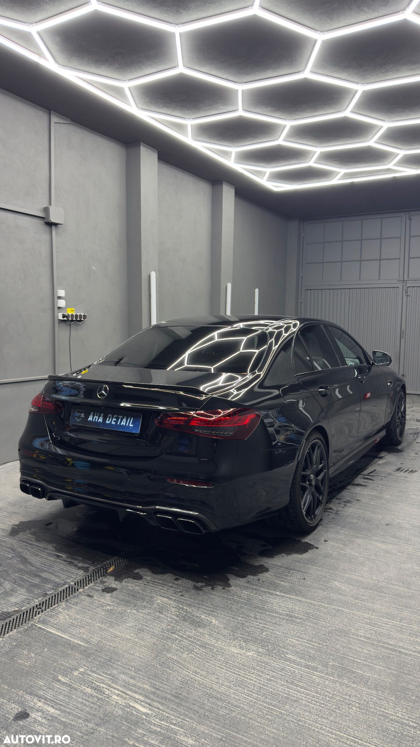 Mercedes-Benz E AMG 63 S 4MATIC - 1