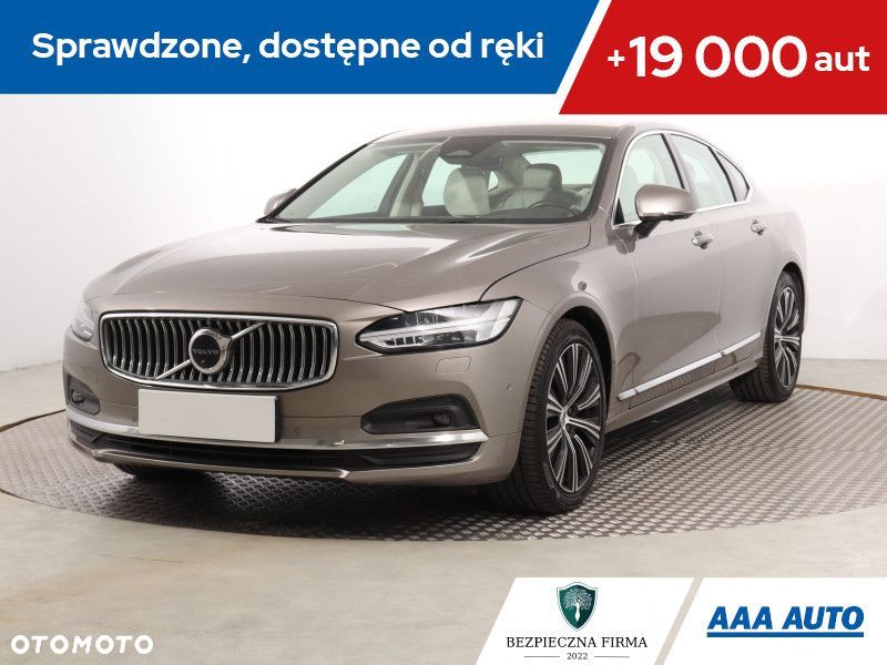 Volvo S90 - 1