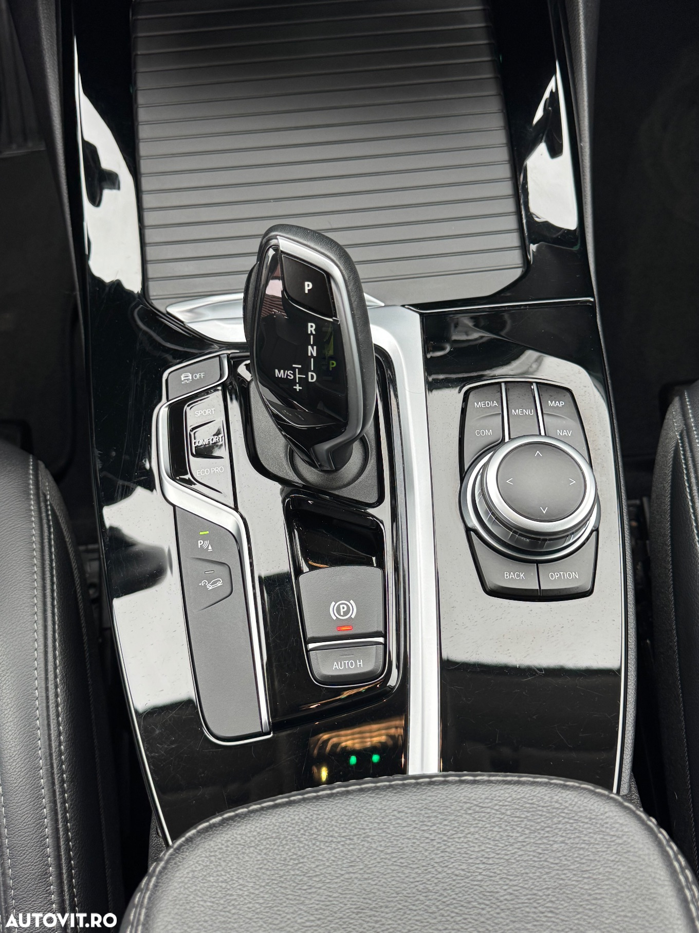 BMW X3 xDrive20i AT xLine - 9