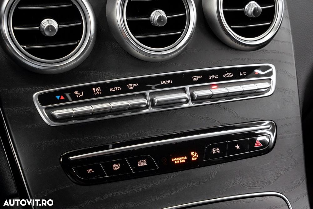 Mercedes-Benz GLC 300 4MATIC MHEV - 37