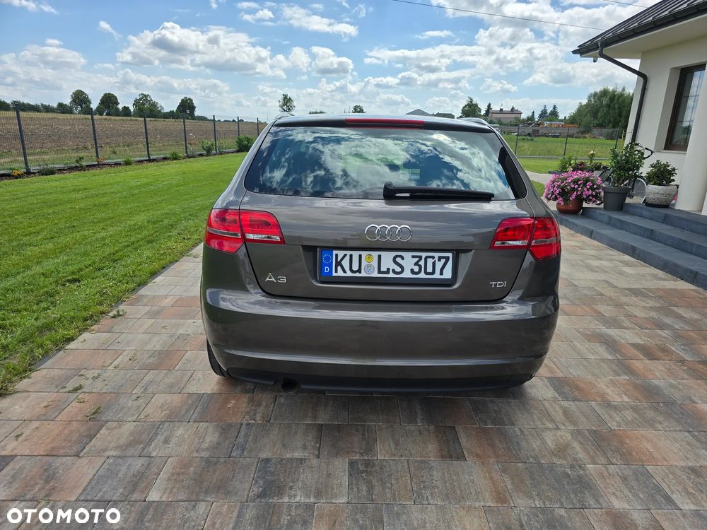 Audi A3 Sportback 2.0 TDI Ambiente - 18