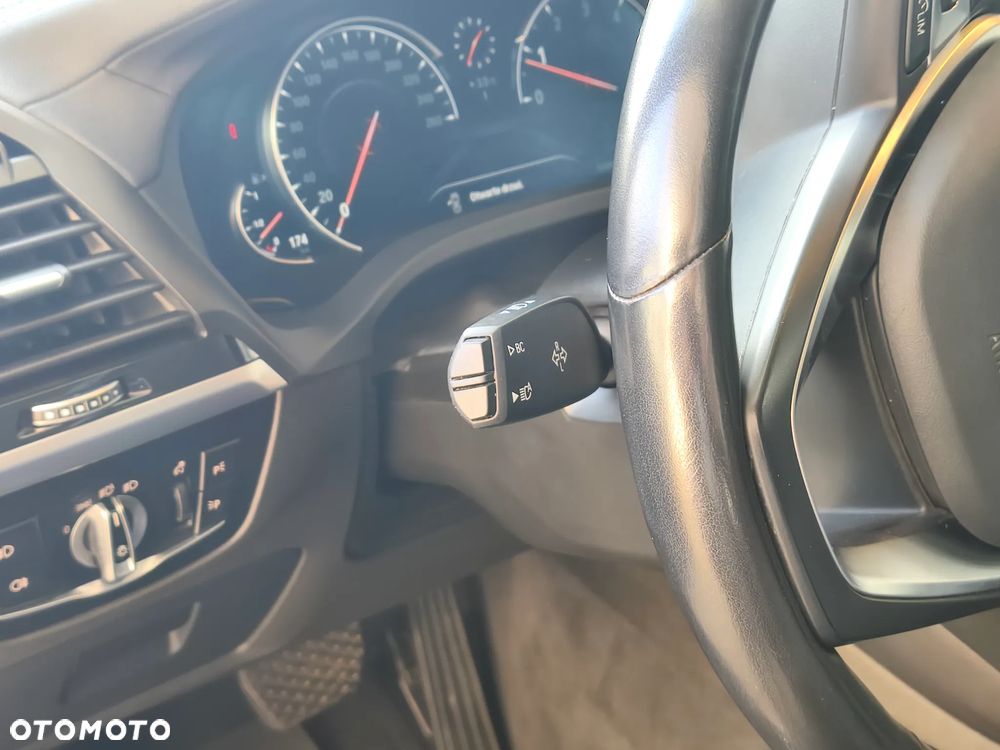 BMW X3 xDrive20i - 7