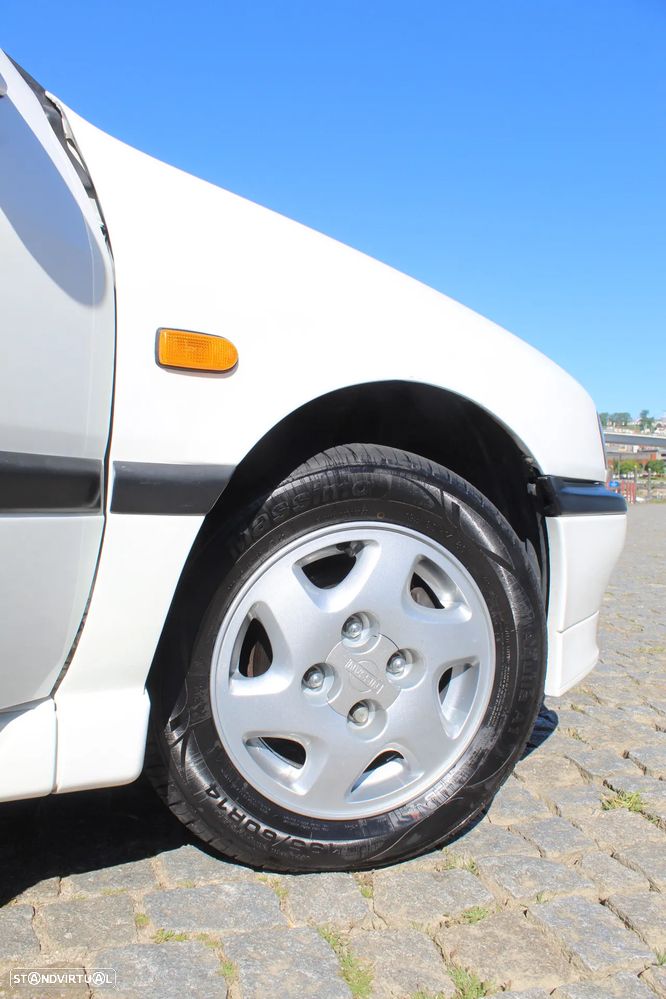 Nissan Primera Sedan 2.0-16 GT - 17