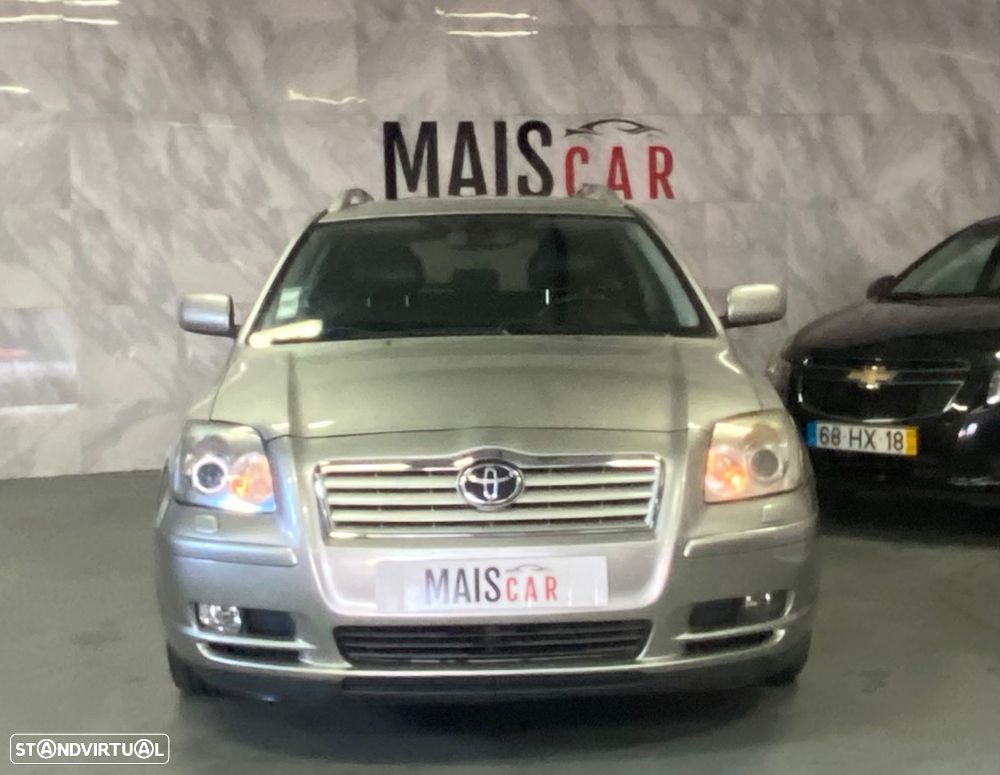 Toyota Avensis SW 2.2 D-4D - 3