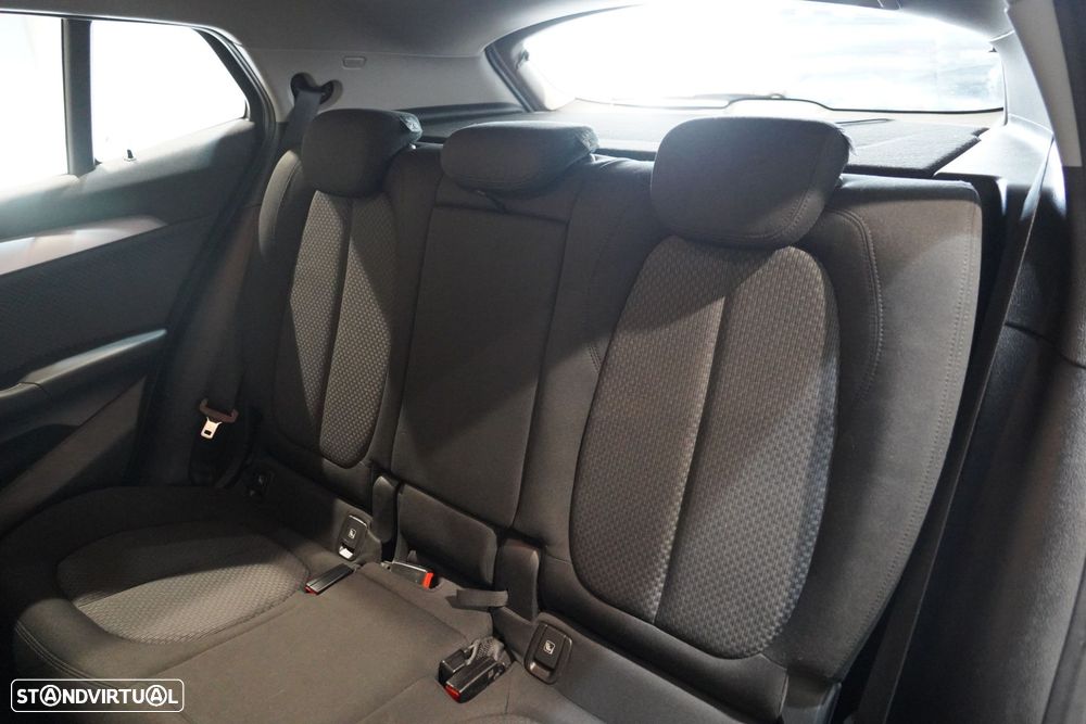 BMW X2 18 i sDrive Auto - 27