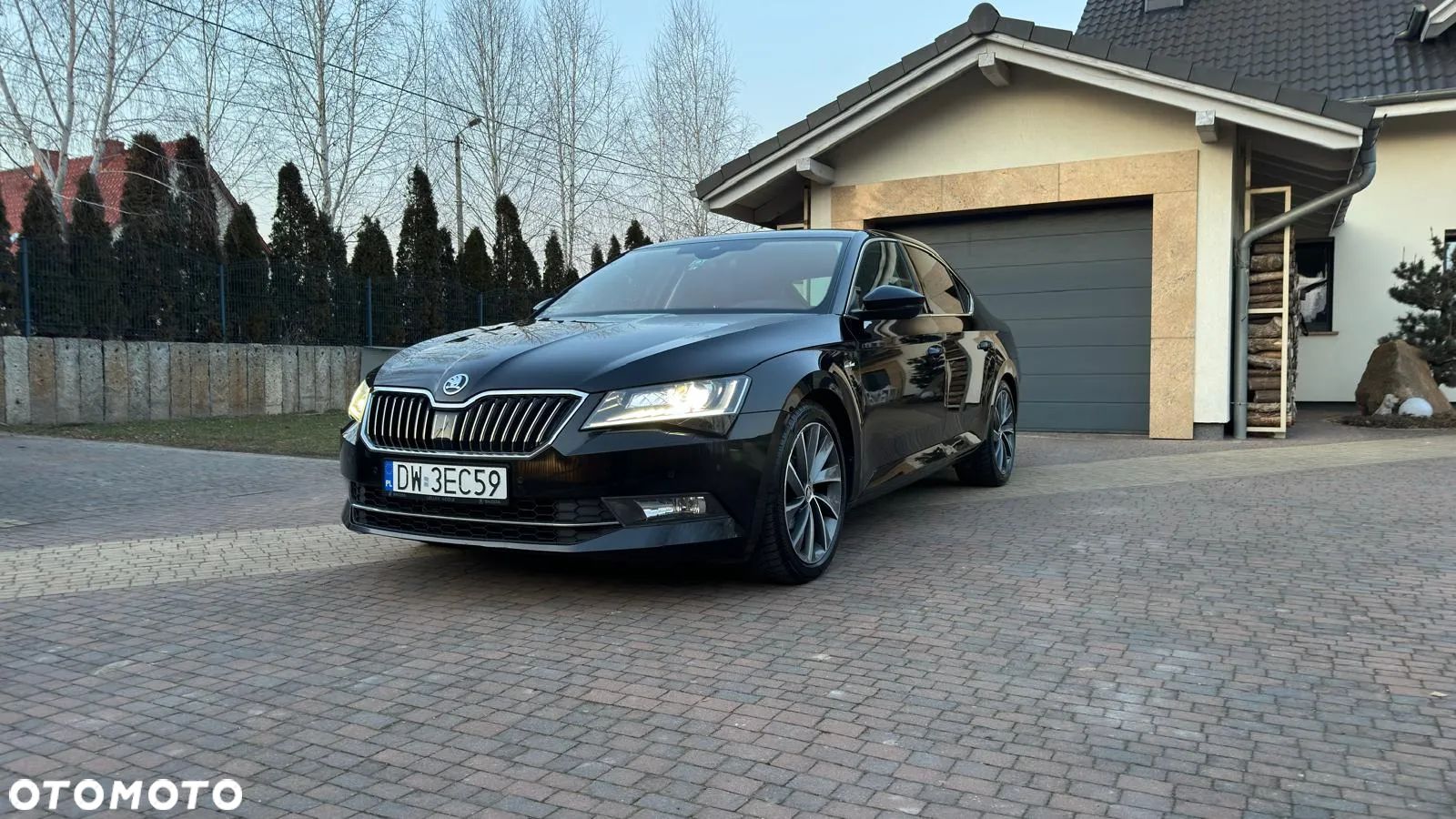 Skoda Superb 2.0 TDI SCR 4x4 L&K DSG - 1