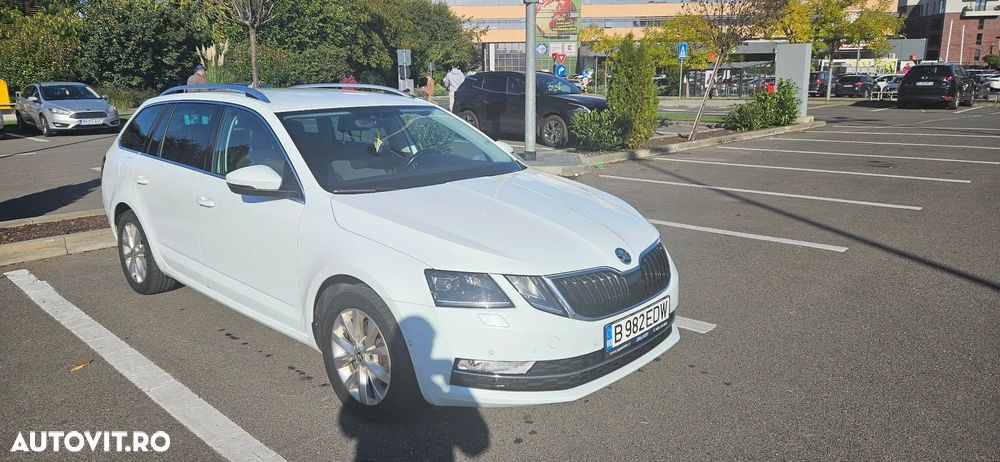 Skoda Octavia 2.0 TDI DSG Premium Edition - 2